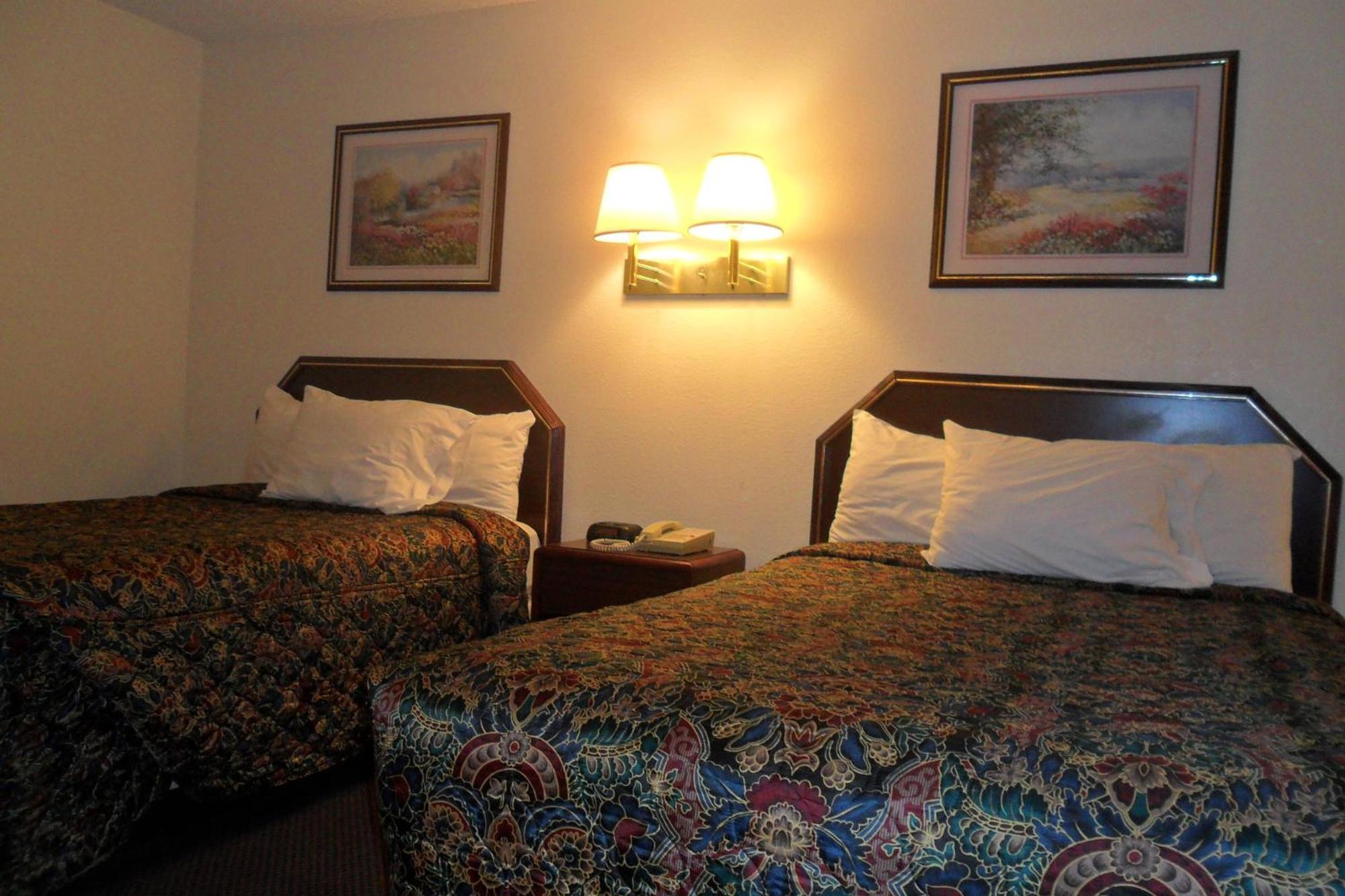 Luxury Inn & Suites Сельма Номер фото