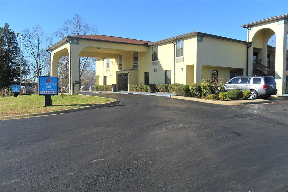Luxury Inn & Suites Сельма Экстерьер фото